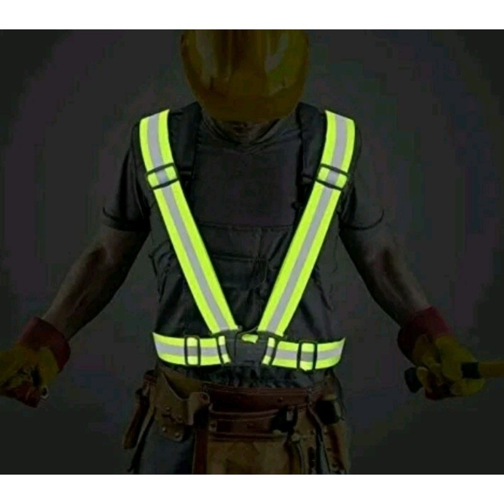 Reflective Safety Vest, high-Visibility Adjustable Safety Belt Running Walking